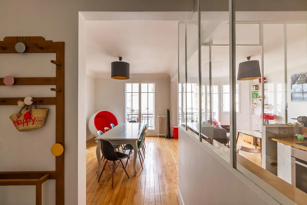 Apartmán Veeve - Retro Chic In Petit Montrouge Paříž